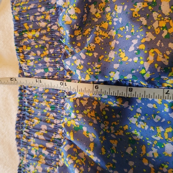 Nike DriFit Tempo Icon Clash Blue and Yellow Women's Athletic Sz. L Shorts - Picture 9 of 11